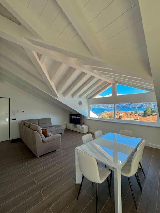 Apt. Aries - Penthouse Menaggio Exterior photo